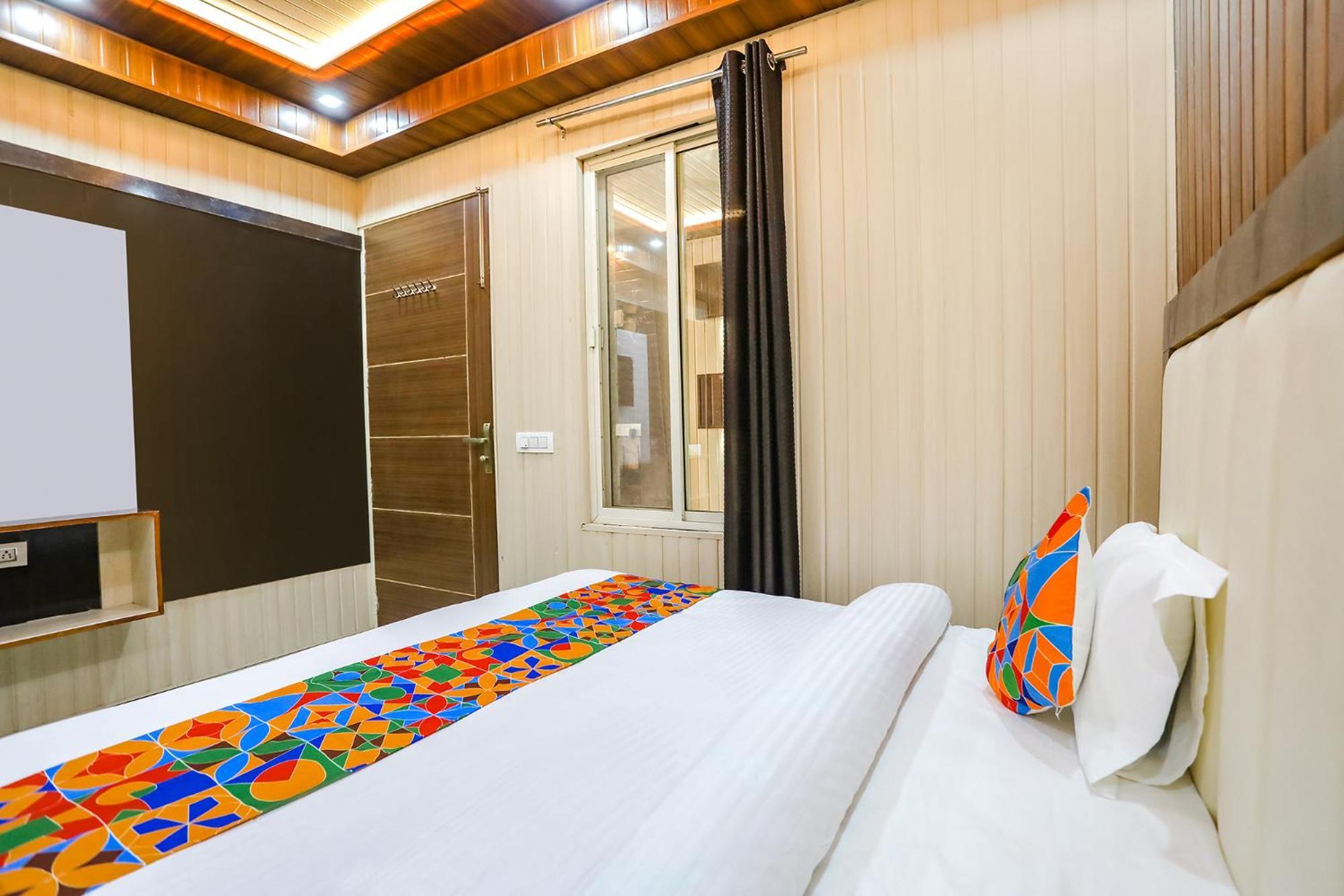 Fabhotel Jms Residency Dehradun Exterior foto
